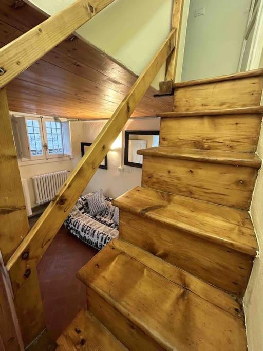 Residenza Storica In Palazzo Bruciato Apartamento