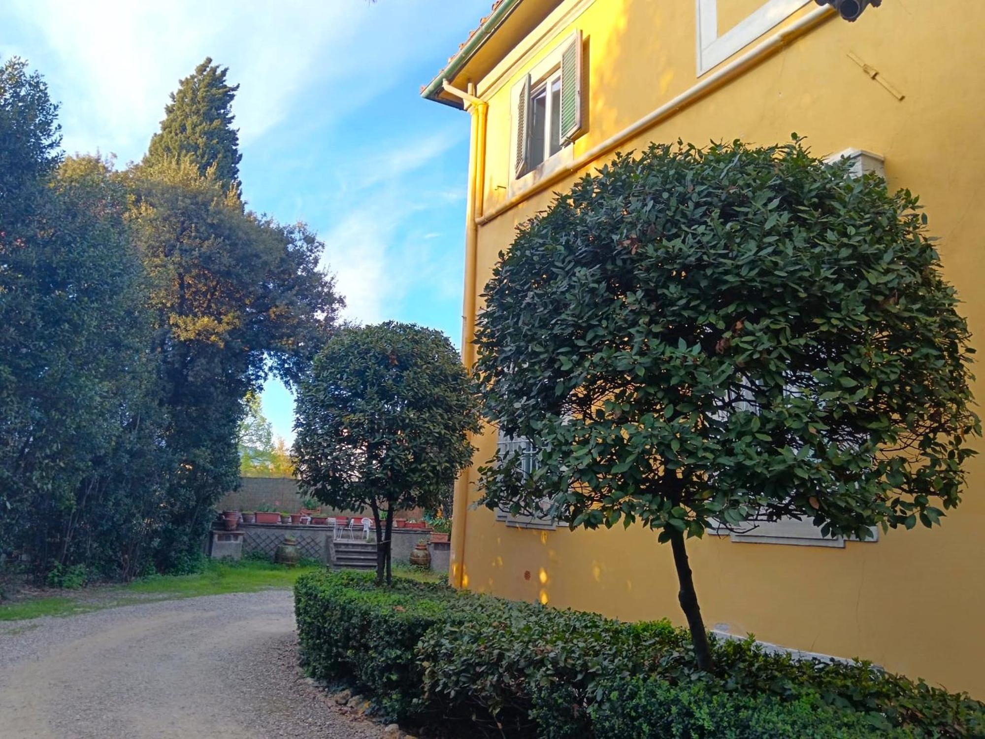Residenza Storica In Palazzo Bruciato Apartamento